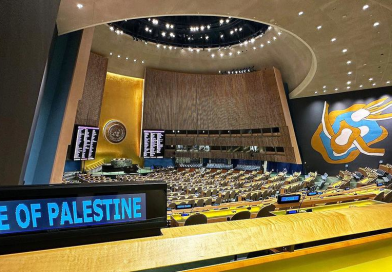 El multilateralismo frena el bloqueo de EE.UU: la ONU aprueba por abrumadora mayoría la participación de Palestina en Asamblea General