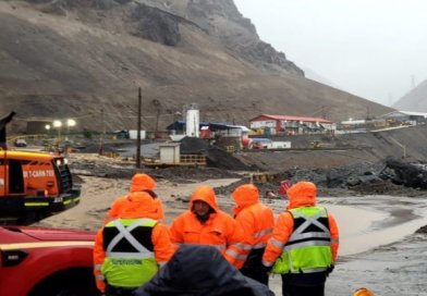 Emergencia en Codelco: lluvias extremas desatan alud que atrapa a trabajadores en mina El Teniente